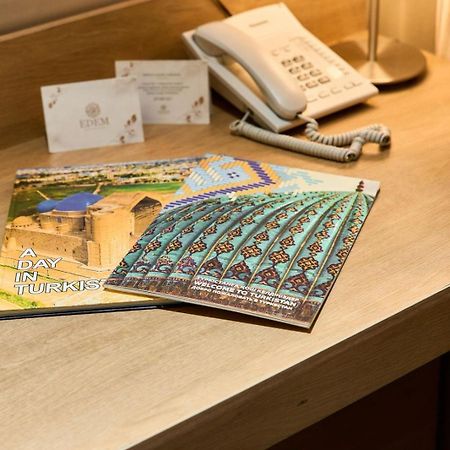 Edem Hotel Turkistan エクステリア 写真